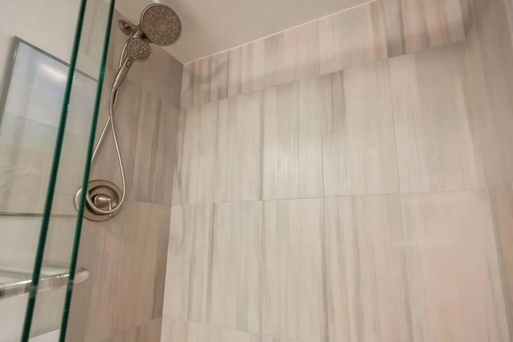 Kihei Kai Nani 100- Remodeled Ground Floor, Oceanview, Steps To Beach Apartment